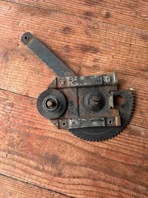 Window Regulator Quarter