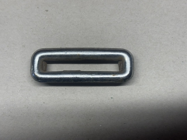 Seat adjuster bezel